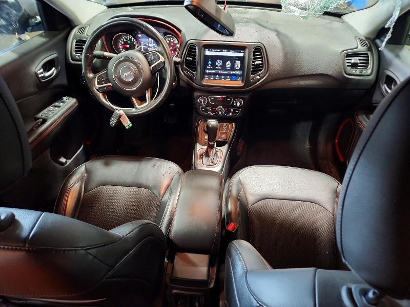 61113756 :رقم المزاد ، 3C4NJDDB0JT375168 vin ، 2018 Jeep Compass مزاد بيع