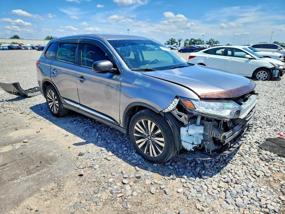 Продажа на аукционе авто 2020 Mitsubishi Outlander, vin: JA4AD2A33LZ045232, номер лота: 59986846