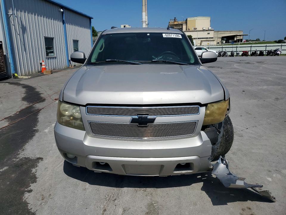 Продажа на аукционе авто 2007 Chevrolet Tahoe, vin: 1GNFC13J67R104484, номер лота: 62071106