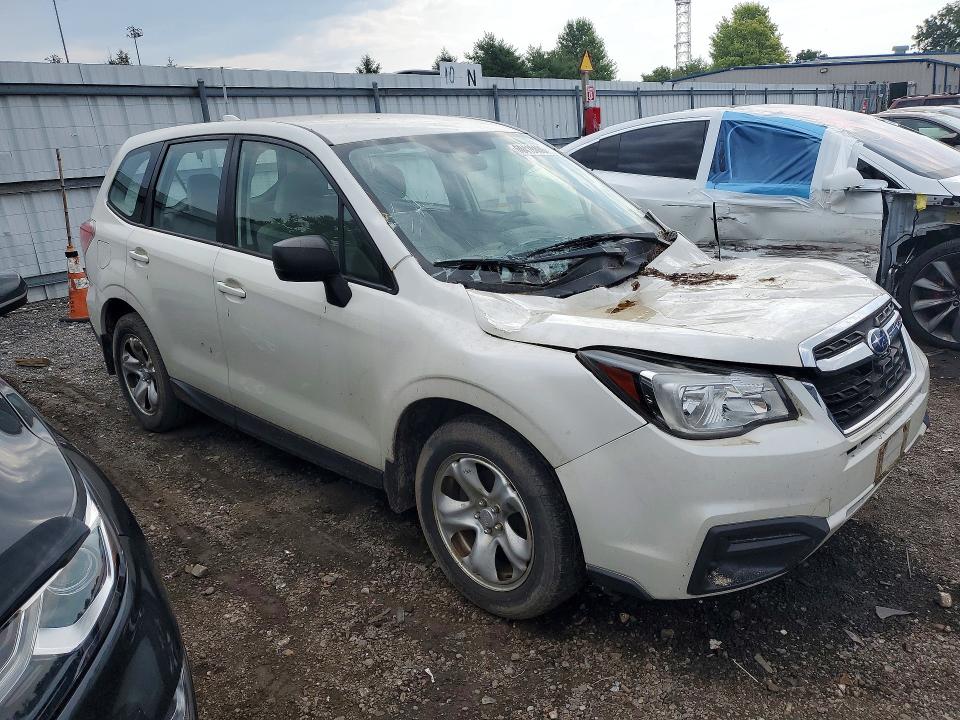 60419406 :رقم المزاد ، JF2SJAAC1HG463726 vin ، 2017 Subaru Forester مزاد بيع