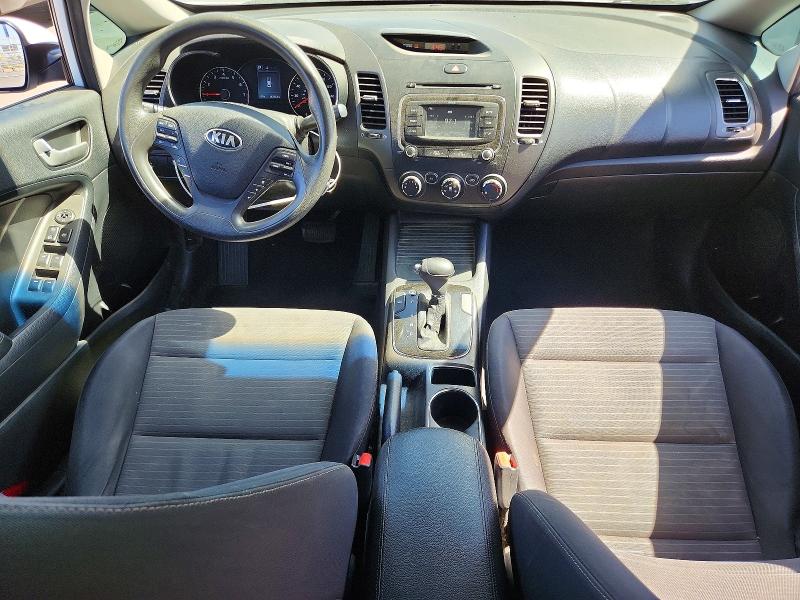 61636106 :رقم المزاد ، 3KPFL4A71HE013024 vin ، 2017 Kia Forte مزاد بيع