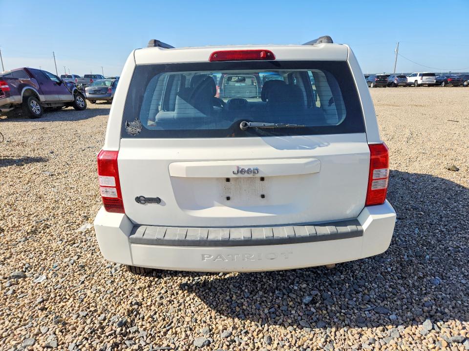 2010 Jeep Patriot მანქანა იყიდება აუქციონზე, vin: 1J4NT2GB7AD546041, აუქციონის ნომერი: 61341196