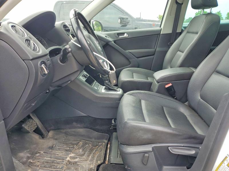 59313476 :رقم المزاد ، WVGHV7AX0FW529992 vin ، 2015 Volkswagen Tiguan مزاد بيع