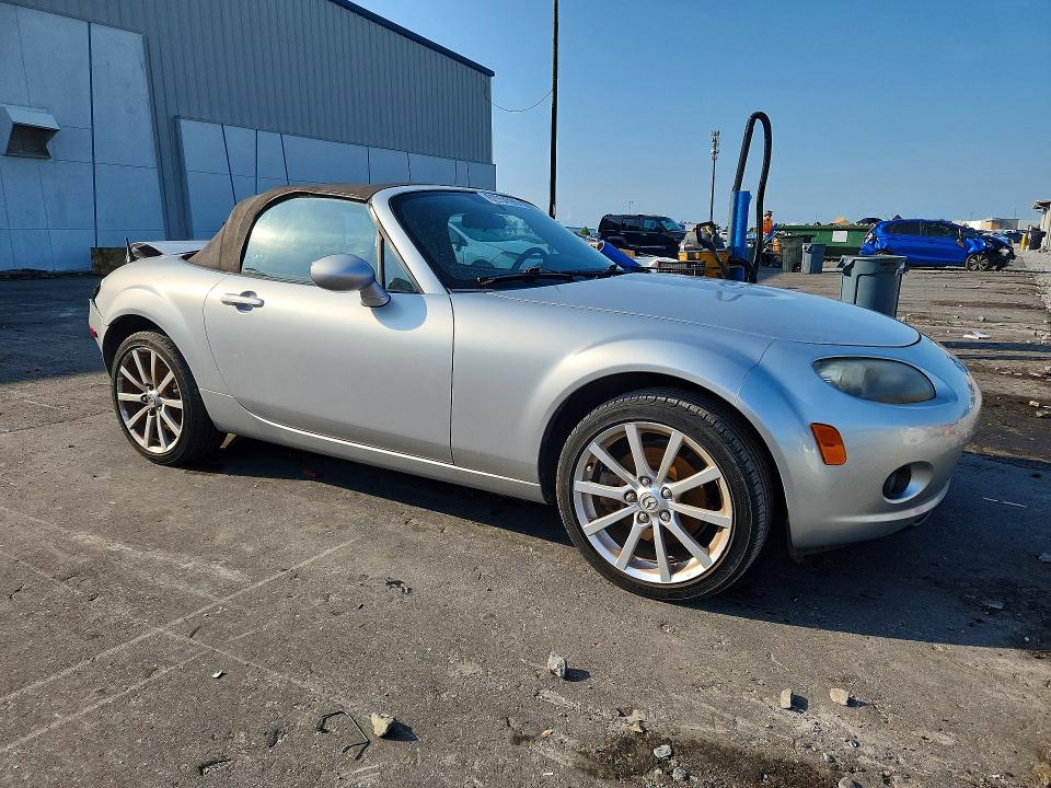 Auction sale of the 2006 Mazda Mx-5 Miata, vin: JM1NC25F560117510, lot number: 62754596