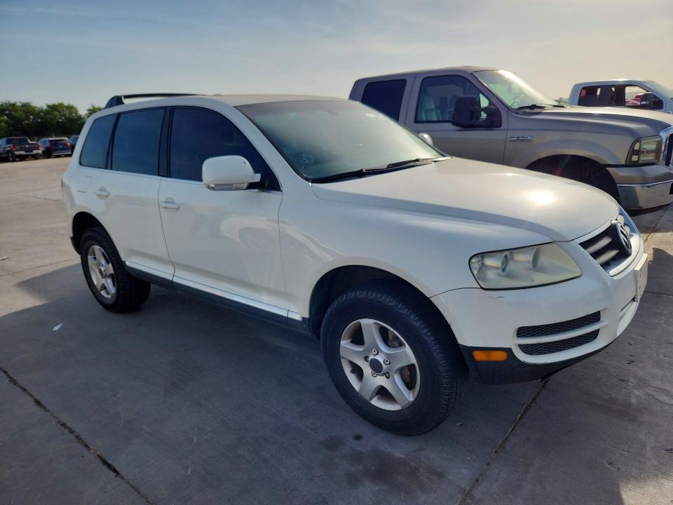 2004 Volkswagen Touareg მანქანა იყიდება აუქციონზე, vin: WVGBC67L74D038239, აუქციონის ნომერი: 63049326