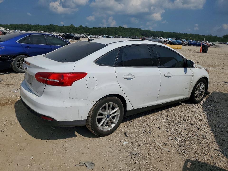 Продаж на аукціоні авто 2017 Ford Focus, vin: 1FADP3F27HL332895, номер лоту: 61212426