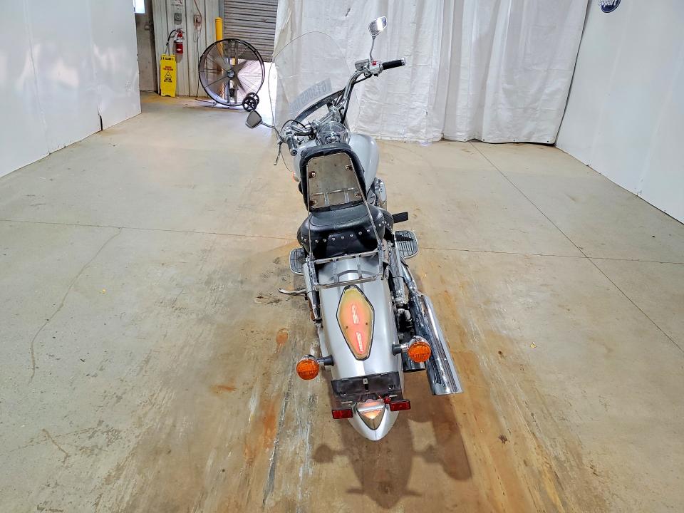 61306516 :رقم المزاد ، 1HFSC52666A302335 vin ، 2006 Honda Vtx1300 مزاد بيع