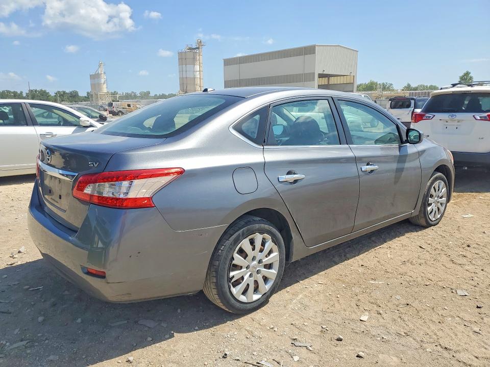 Продажа на аукционе авто 2015 Nissan Sentra, vin: 3N1AB7AP0FL660749, номер лота: 61613606