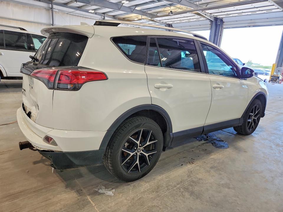 Продажа на аукционе авто 2016 Toyota Rav4, vin: 2T3JFREV4GW423438, номер лота: 58722466