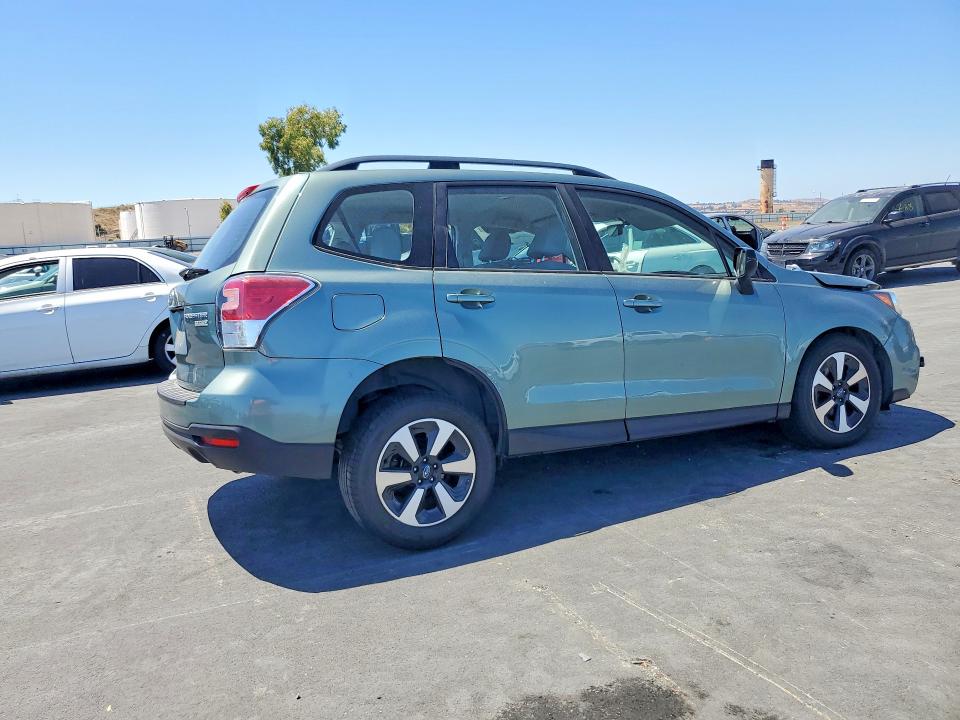 2017 Subaru Forester მანქანა იყიდება აუქციონზე, vin: JF2SJABC9HH477513, აუქციონის ნომერი: 62457566