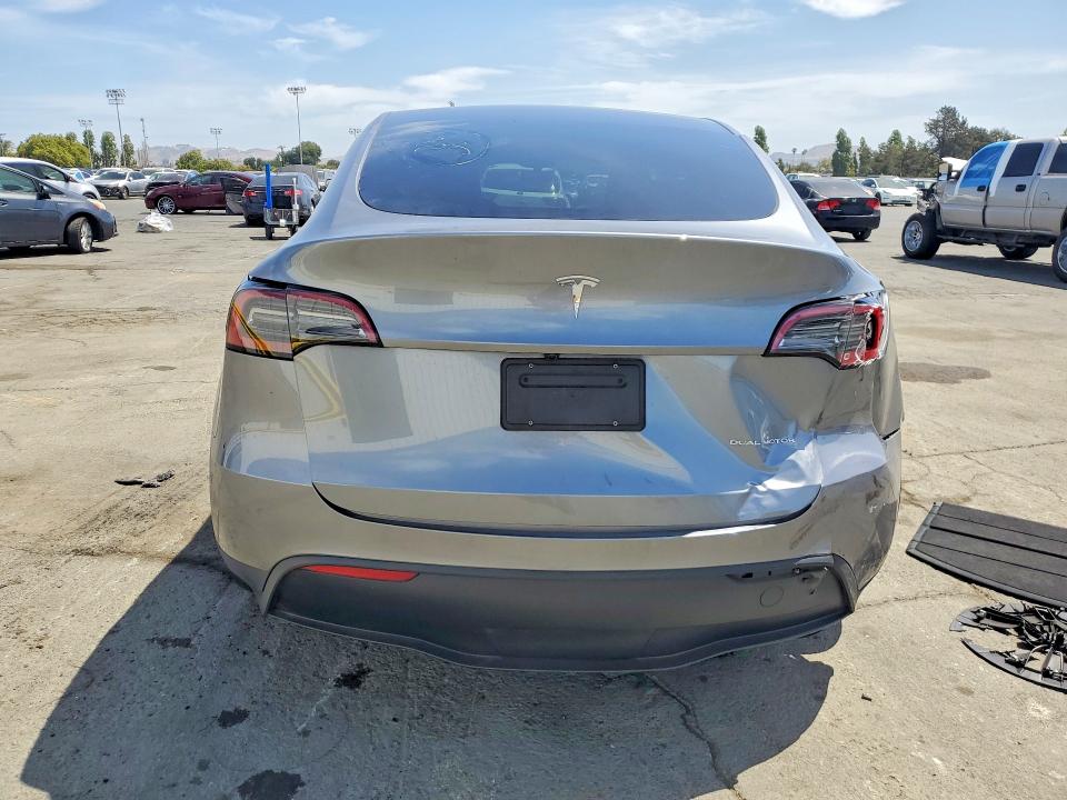 Продаж на аукціоні авто 2025 Tesla Model Y, vin: 7SAYGDEE0SF281167, номер лоту: 59324466