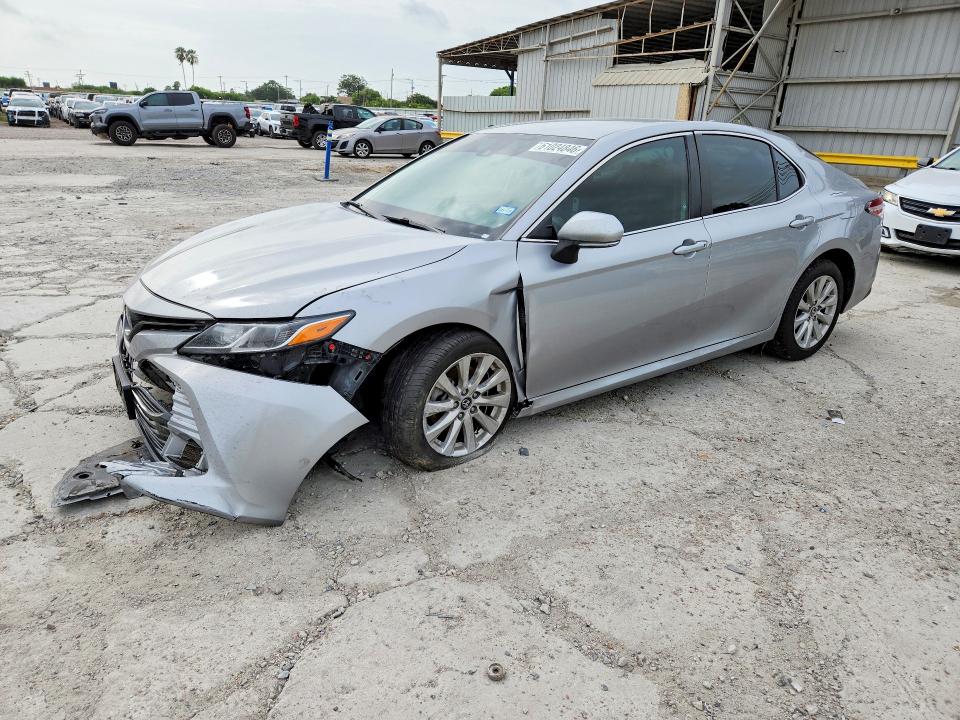 2019 Toyota Camry მანქანა იყიდება აუქციონზე, vin: 4T1B11HK0KU185868, აუქციონის ნომერი: 61024846