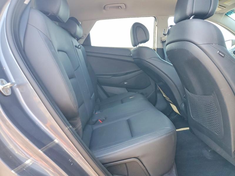 61201246 :رقم المزاد ، KM8J3CA42HU534065 vin ، 2017 Hyundai Tucson مزاد بيع