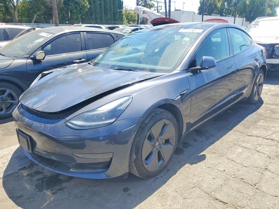 60268106 :رقم المزاد ، 5YJ3E1EAXPF447811 vin ، 2023 Tesla Model 3 مزاد بيع