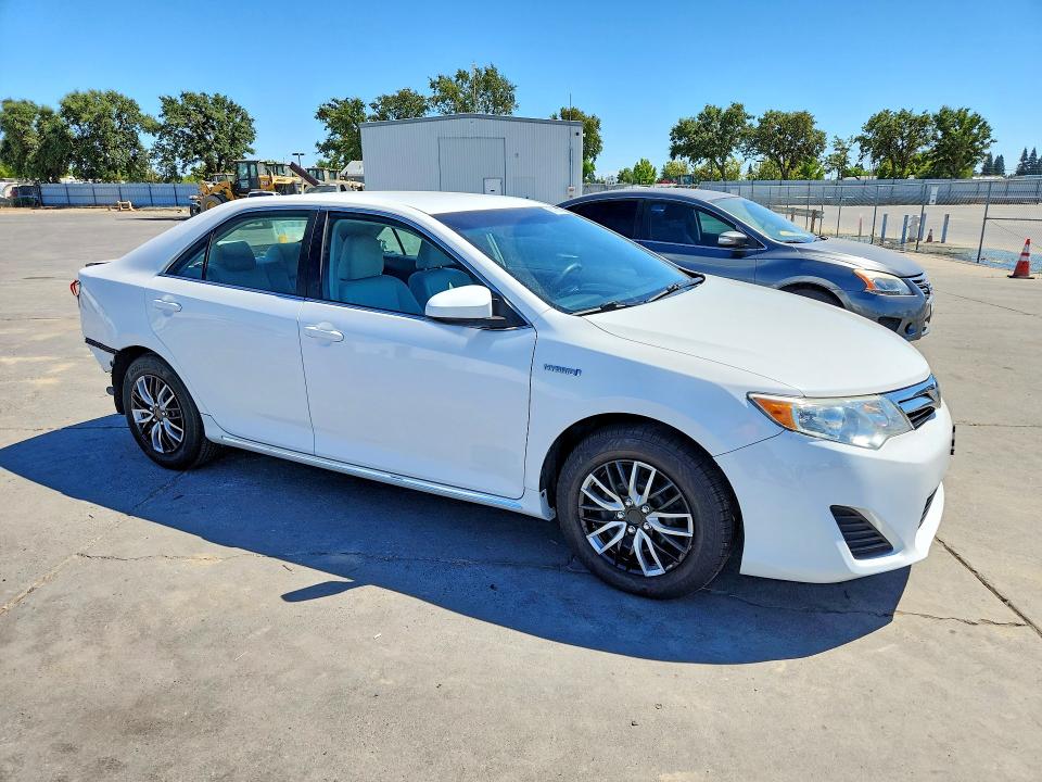 2014 Toyota Camry მანქანა იყიდება აუქციონზე, vin: 4T1BD1FK7EU103374, აუქციონის ნომერი: 61156166
