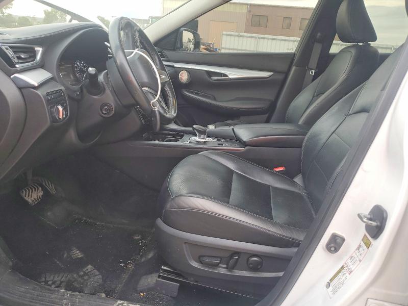 63161106 :رقم المزاد ، 3PCAJ5M30KF109470 vin ، 2019 Infiniti Qx50 مزاد بيع
