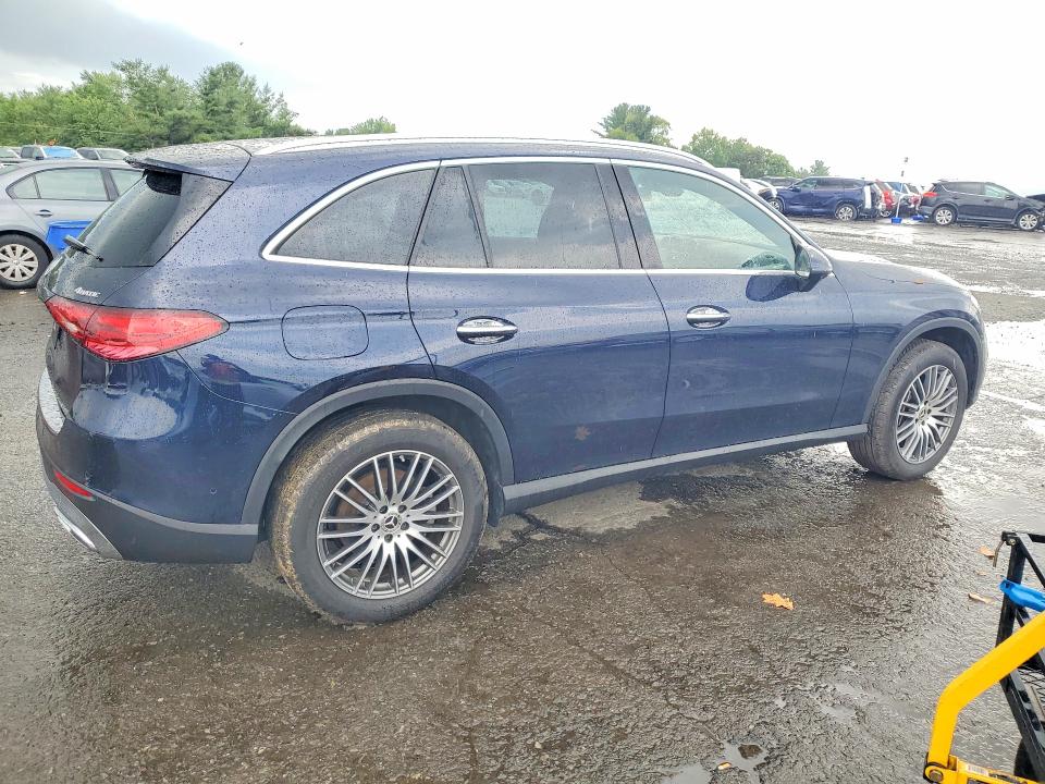 61704816 :رقم المزاد ، W1NKM4HB2RF223461 vin ، 2024 Mercedes-benz Glc مزاد بيع