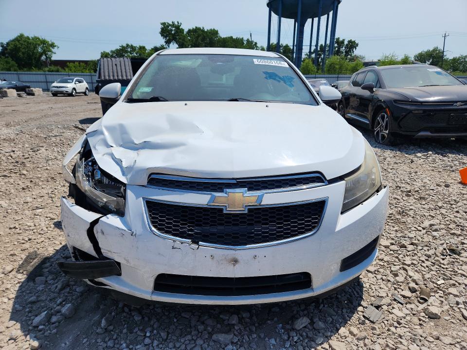 60860166 :رقم المزاد ، 1G1PC5SBXE7112751 vin ، 2014 Chevrolet Cruze مزاد بيع
