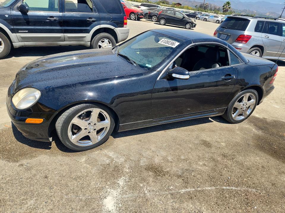 61088396 :رقم المزاد ، WDBKK65F82F268442 vin ، 2002 Mercedes-benz Slk مزاد بيع