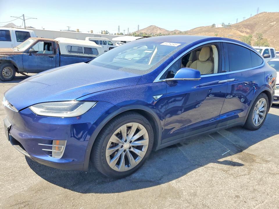 63254346 :رقم المزاد ، 5YJXCAE27GF001924 vin ، 2016 Tesla Model X مزاد بيع
