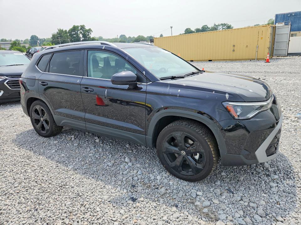 2025 Volkswagen Taos მანქანა იყიდება აუქციონზე, vin: 3VV4C7B2XSM014697, აუქციონის ნომერი: 61712386