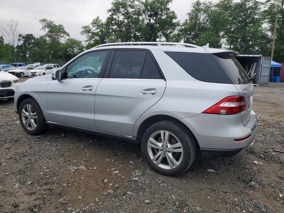 2015 Mercedes-benz Ml მანქანა იყიდება აუქციონზე, vin: 4JGDA5HB1FA471266, აუქციონის ნომერი: 59732086