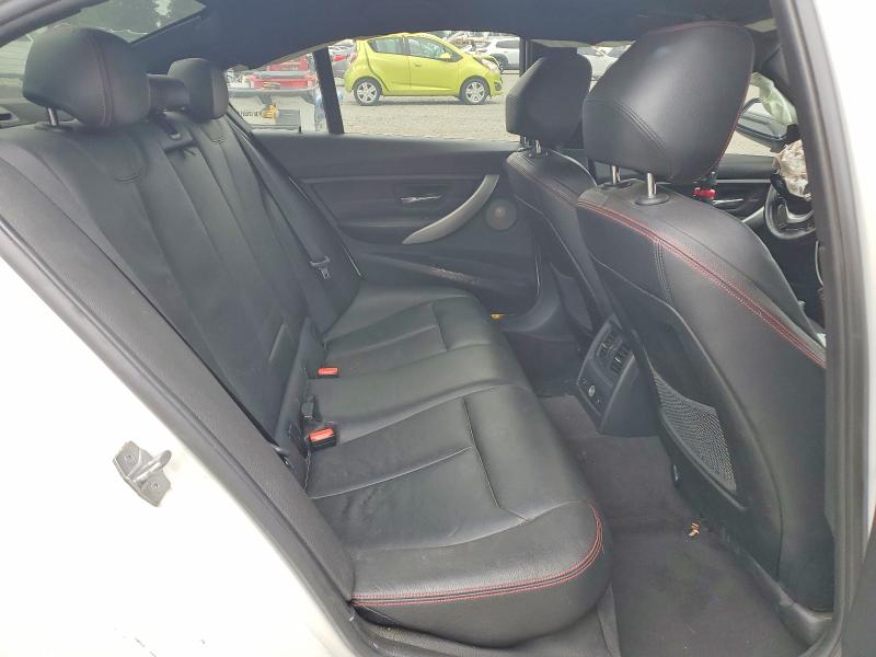 59311326 :رقم المزاد ، WBA3B9G56ENR90513 vin ، 2014 Bmw 335 مزاد بيع