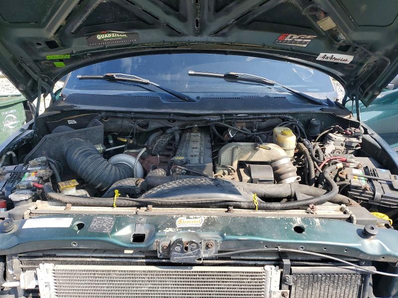 2001 Dodge Ram 2500 მანქანა იყიდება აუქციონზე, vin: 3B7KF23611G738826, აუქციონის ნომერი: 61200956