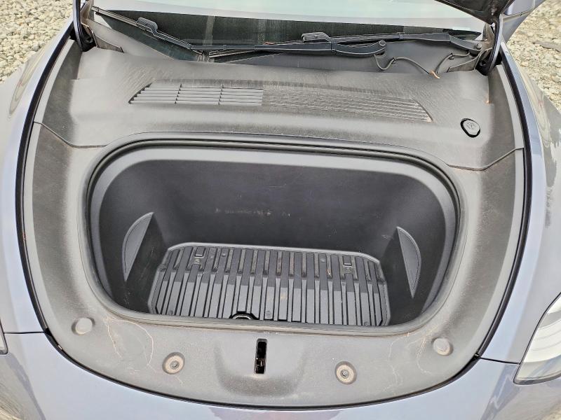 Продажа на аукционе авто 2020 Tesla Model Y, vin: 5YJYGDEE4LF006853, номер лота: 61432526