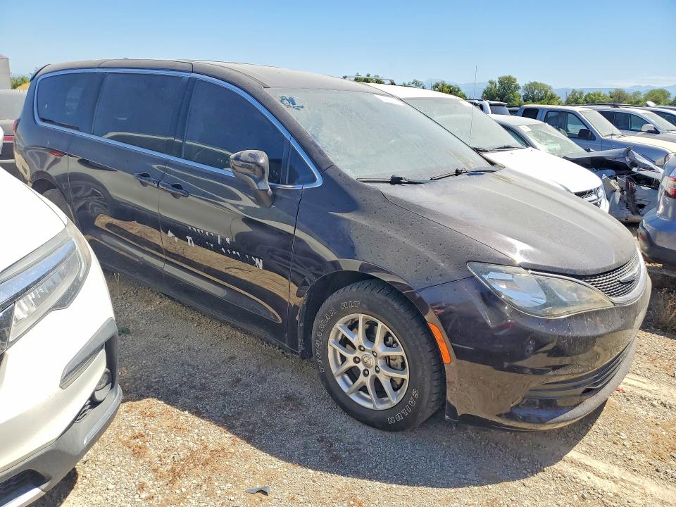 Продаж на аукціоні авто 2017 Chrysler Pacifica, vin: 2C4RC1DG6HR577208, номер лоту: 58928276