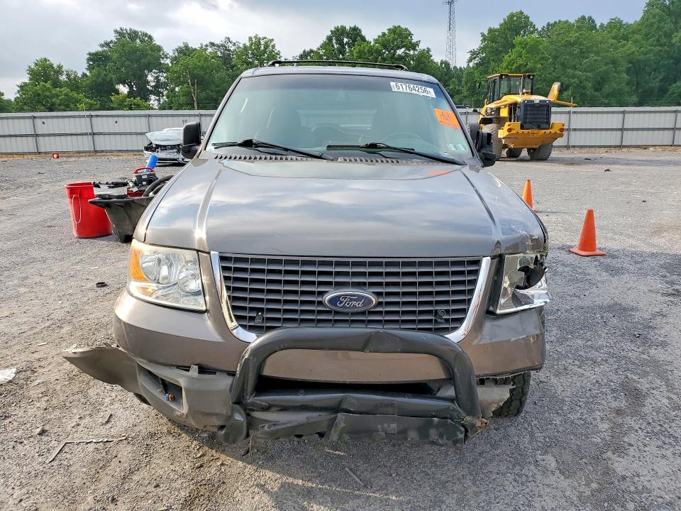 61764256 :رقم المزاد ، 1FMPU16LX3LA95496 vin ، 2003 Ford Expedition مزاد بيع
