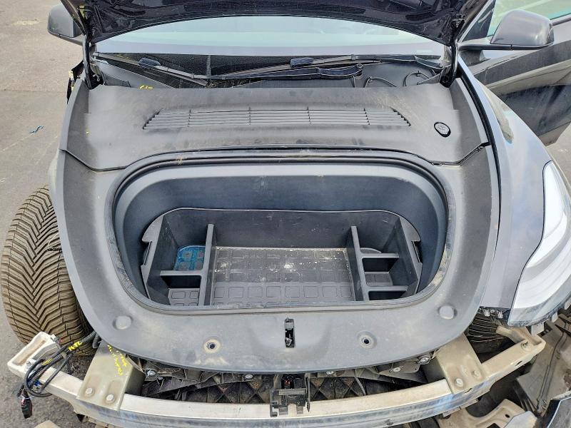 Продаж на аукціоні авто 2021 Tesla Model Y, vin: 5YJYGDEE8MF272636, номер лоту: 59992016