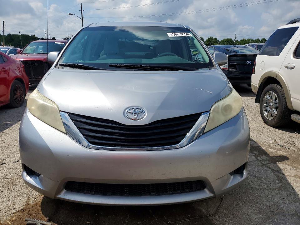 Продажа на аукционе авто 2012 Toyota Sienna, vin: 5TDKK3DC3CS244767, номер лота: 58692746