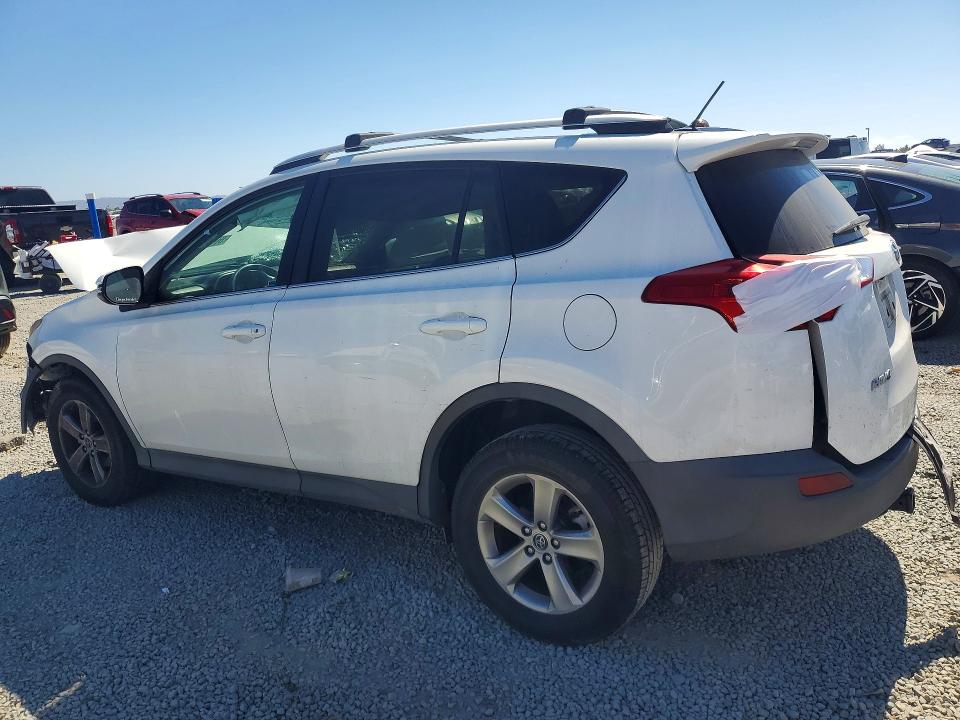 60214136 :رقم المزاد ، 2T3WFREV8FW157331 vin ، 2015 Toyota Rav4 مزاد بيع