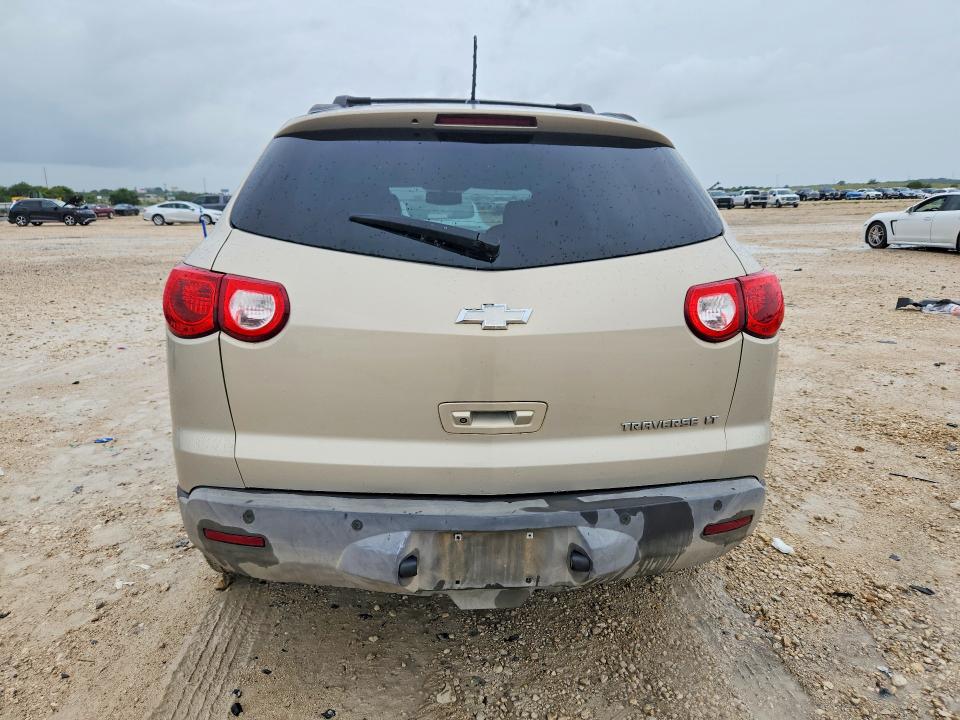 61132316 :رقم المزاد ، 1GNKRGEDXBJ326802 vin ، 2011 Chevrolet Traverse مزاد بيع
