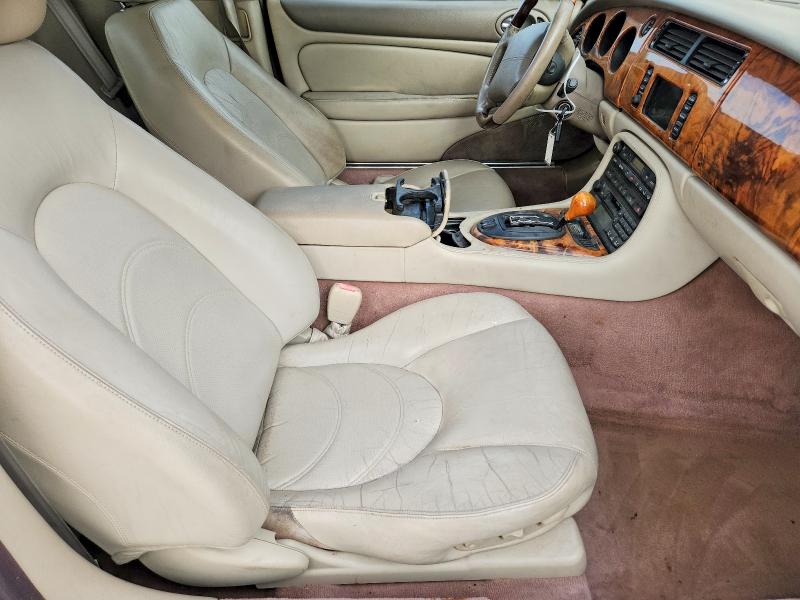 60491436 :رقم المزاد ، SAJDA42B12PA25783 vin ، 2002 Jaguar Xkr مزاد بيع