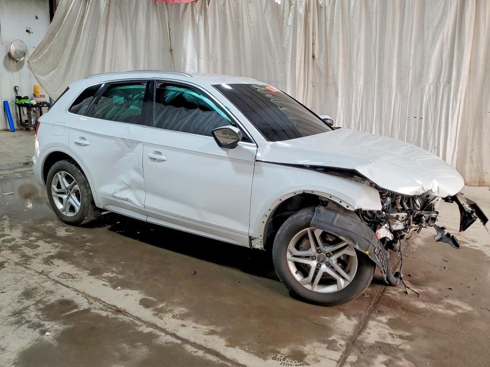 Продажа на аукционе авто 2019 Audi Q5, vin: WA1ANAFY1K2117547, номер лота: 61150106