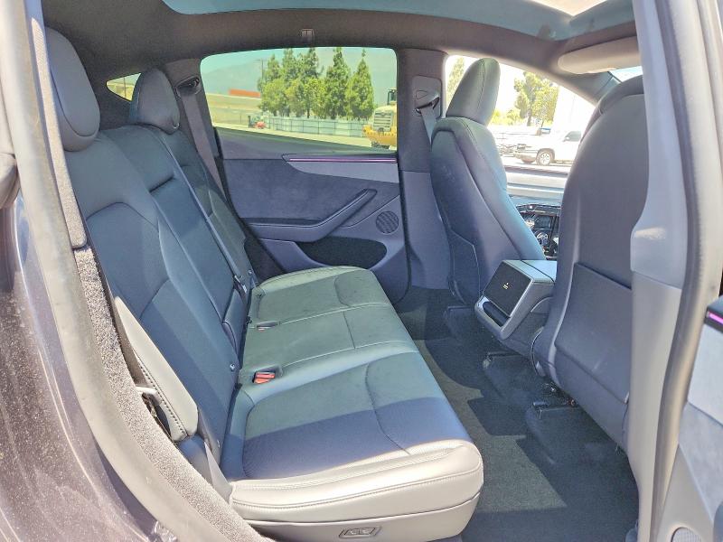 59931926 :رقم المزاد ، 7SAYGDEE7TF610190 vin ، 2026 Tesla Model Y مزاد بيع