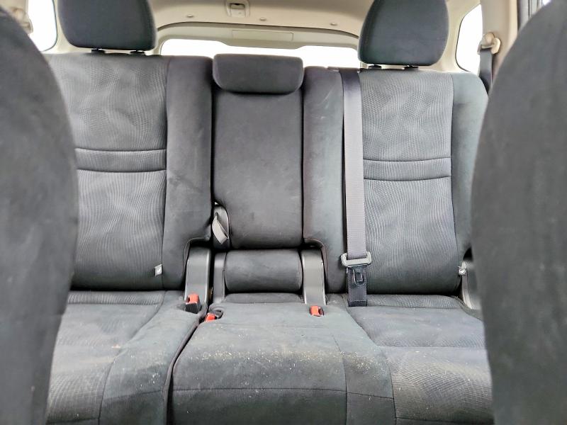 62742826 :رقم المزاد ، 5N1AT2MV9GC831174 vin ، 2016 Nissan Rogue مزاد بيع