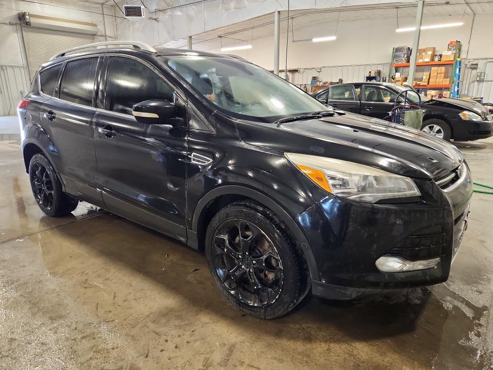 61437846 :رقم المزاد ، 1FMCU9J99EUE10519 vin ، 2014 Ford Escape مزاد بيع