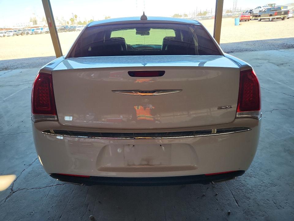 Продажа на аукционе авто 2020 Chrysler 300, vin: 2C3CCAAG8LH117772, номер лота: 62091696