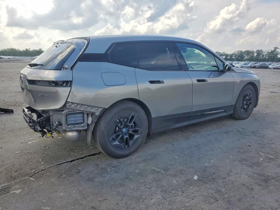 58883536 :رقم المزاد ، WB523CF04PCM48299 vin ، 2023 Bmw Ix مزاد بيع