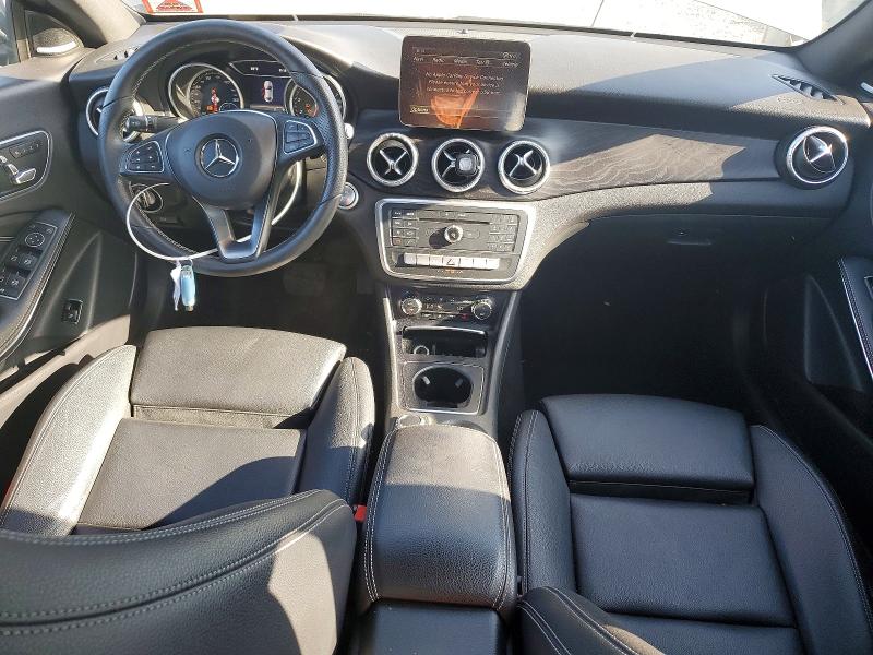 58956656 :رقم المزاد ، WDDSJ4GB6HN405918 vin ، 2017 Mercedes-benz Cla مزاد بيع