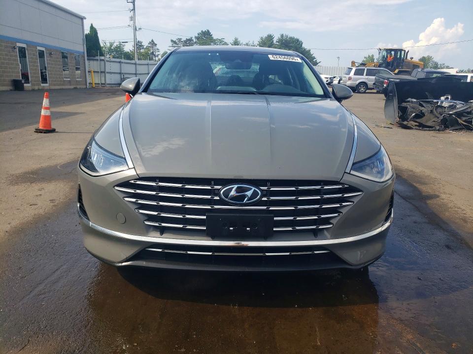 Продаж на аукціоні авто 2021 Hyundai Sonata Hybrid, vin: KMHL24JJ3MA017277, номер лоту: 62456096