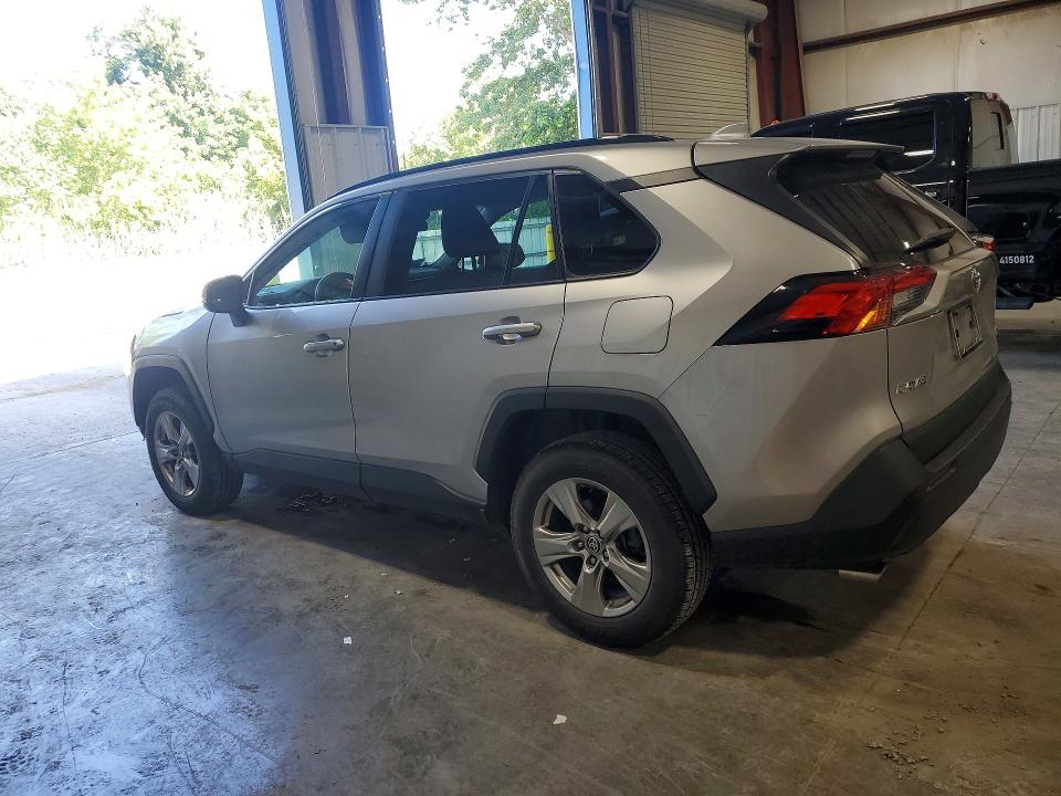 62326136 :رقم المزاد ، 2T3P1RFVXNC313371 vin ، 2022 Toyota Rav4 مزاد بيع