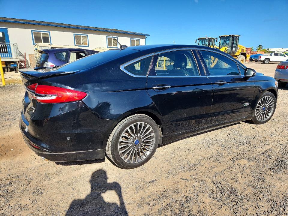 2017 Ford Fusion მანქანა იყიდება აუქციონზე, vin: 3FA6P0SU6HR191642, აუქციონის ნომერი: 59571086