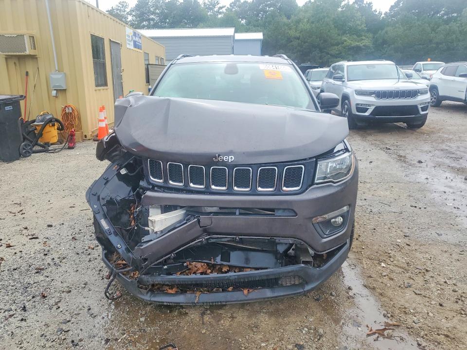 Продаж на аукціоні авто 2018 Jeep Compass, vin: 3C4NJCBB8JT293377, номер лоту: 60841666