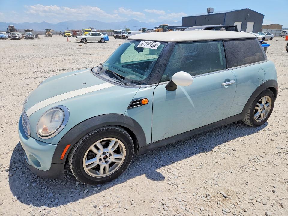 61816466 :رقم المزاد ، WMWSU3C51BT096323 vin ، 2011 Mini Cooper مزاد بيع