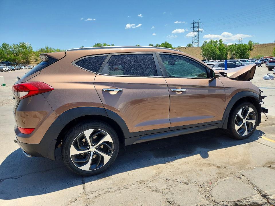 2016 Hyundai Tucson მანქანა იყიდება აუქციონზე, vin: KM8J3CA23GU163267, აუქციონის ნომერი: 61088156