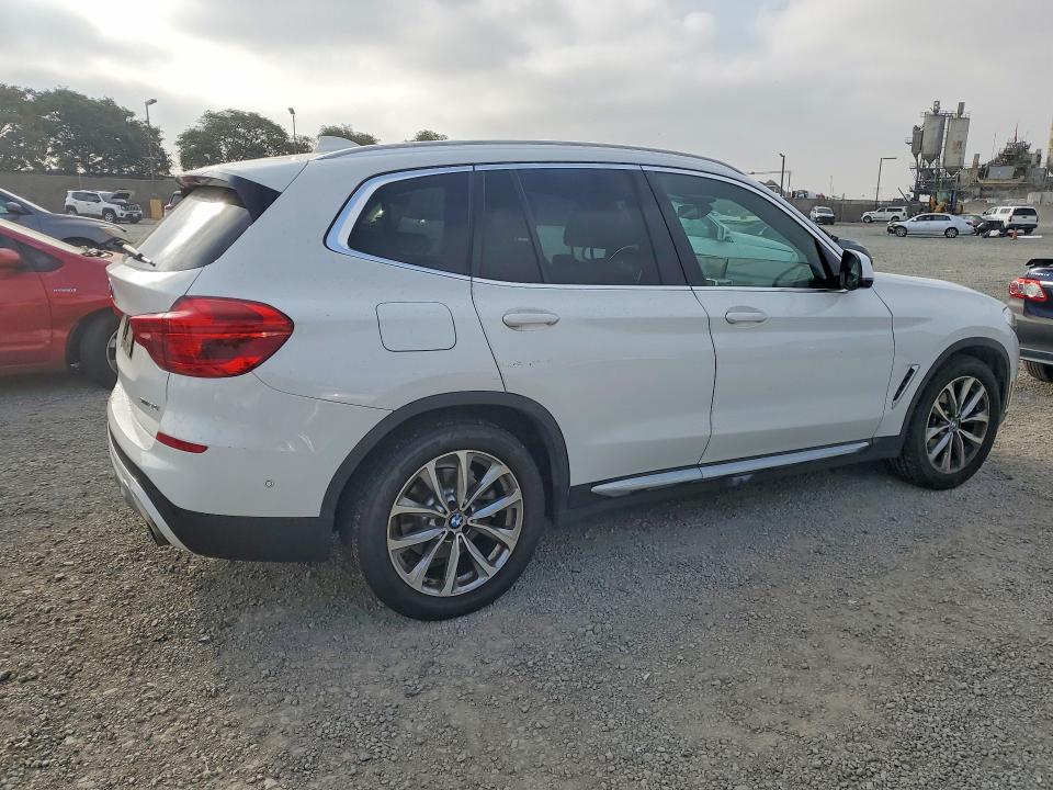 62831006 :رقم المزاد ، 5UXTR7C57KLE96274 vin ، 2019 Bmw X3 مزاد بيع